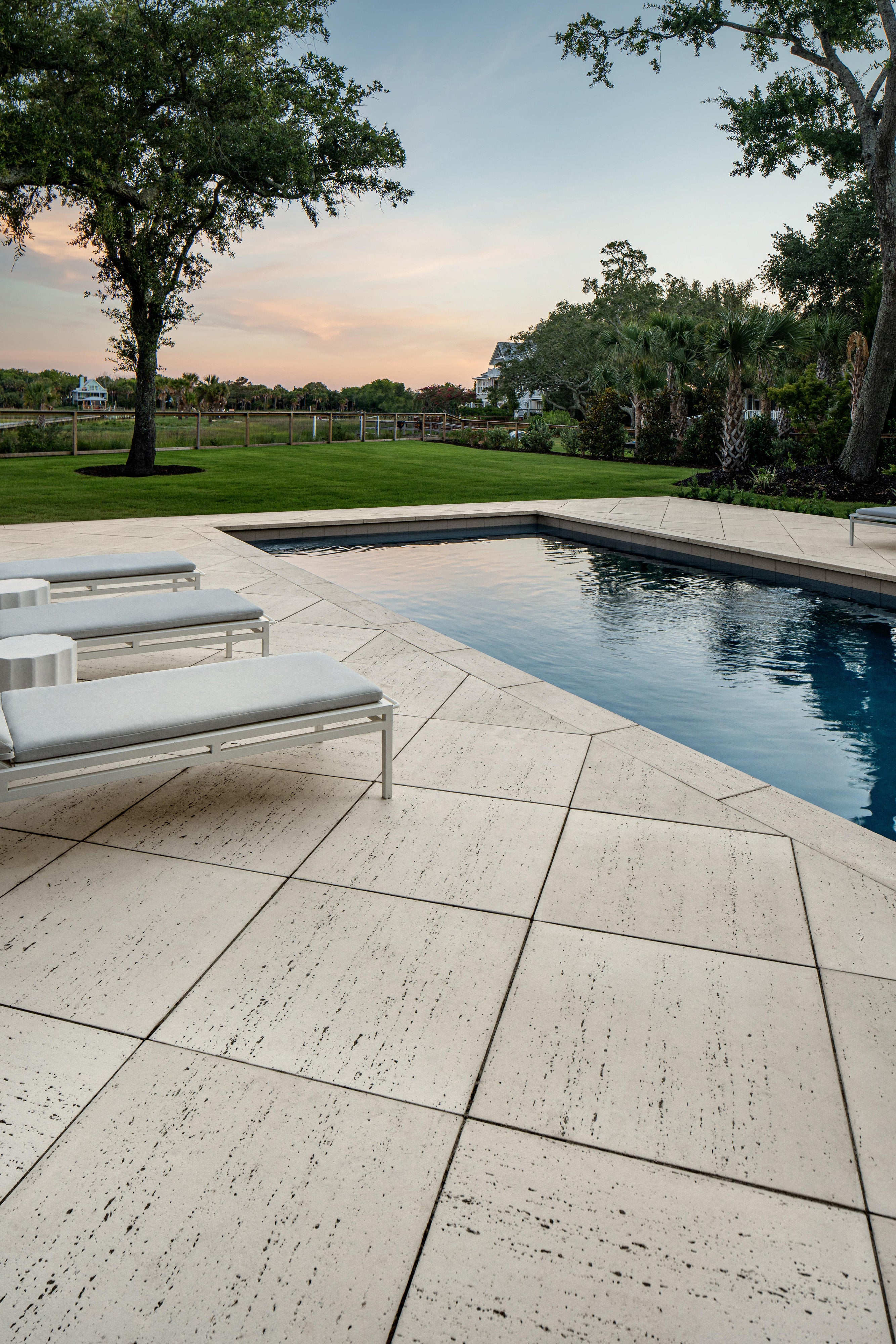 Travertina Raw 30x30 (Klean-Bloc)