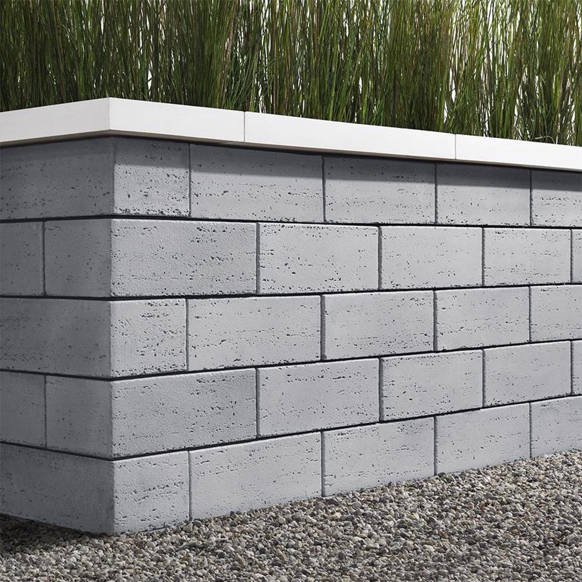 Travertina Raw Corner / Pillar