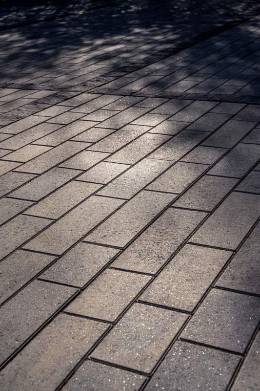 Linea Small Rectangle Paver