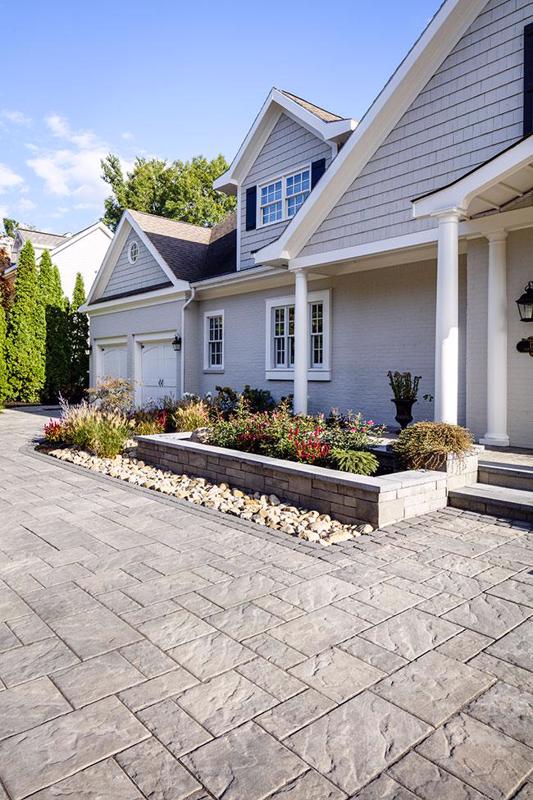 Blu 80mm Paver 6 x 13 (Slate)