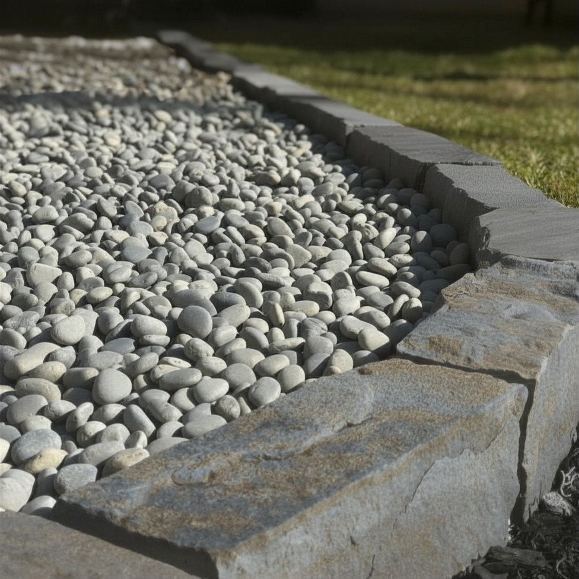 River Stone Grey 3/4"