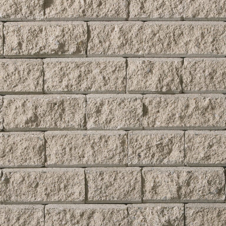 Grande 750 Wall (Split-Face)